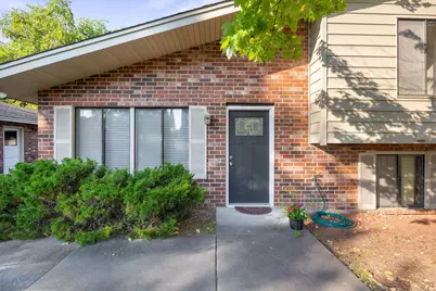 2241 Country Lane, Minnetonka, MN 55305 - Photo 1