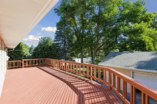 450 Ranchview Ln N, Plymouth, MN 55447 - Photo 29