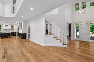 25695 Maple View Ct, Shorewood, MN 55331 - Photo 7
