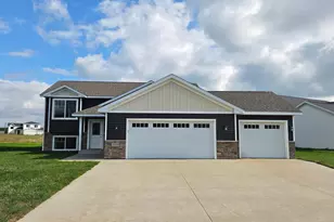 1009 26th Street Loop, Sartell, MN 56377 - Photo 35