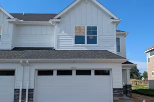 4020 Hayward Ave N, Oakdale, MN 55128 - Photo 1