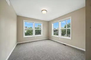 600 W 32nd St, Minneapolis, MN 55408 - Photo 7