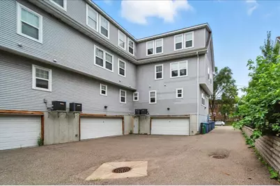 600 W 32nd Street #1, Minneapolis, MN 55408 - Photo 11