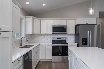 123 Erin Court, Nicollet, MN 56074 - Photo 13