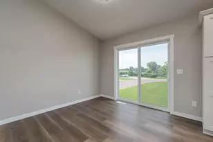 123 Erin Ct, Nicollet, MN 56074 - Photo 11