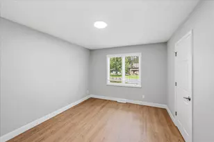 1592 Sherwood Ct, Eagan, MN 55122 - Photo 39