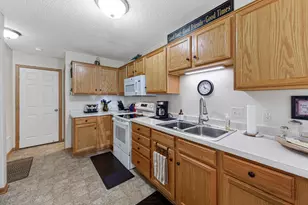 520 French Ln, Dundas, MN 55019 - Photo 5