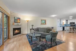 1880 Shady Beach Ave, Roseville, MN 55113 - Photo 9