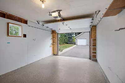 1880 Shady Beach Avenue, Roseville, MN 55113 - Photo 27