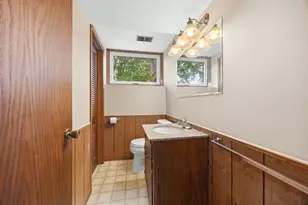 48 Winthrop St N, Saint Paul, MN 55119 - Photo 17