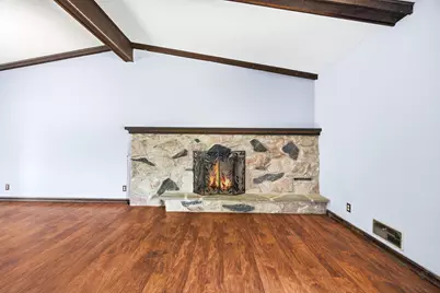 48 Winthrop Street N, Saint Paul, MN 55119 - Photo 5