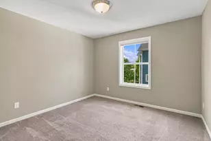 7662 Addisen Ct, Inver Grove Heights, MN 55077 - Photo 63