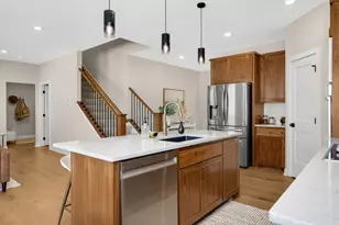 2164 Eustis, Roseville, MN 55113 - Photo 15