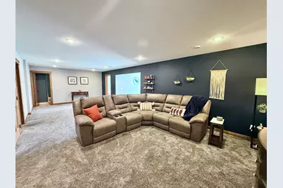 106 Ridge Road, New London, MN 56273 - Photo 23