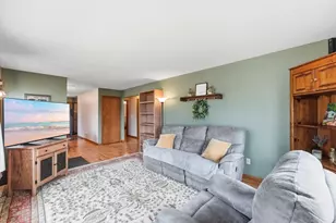 681 Elm St, Paynesville, MN 56362 - Photo 11