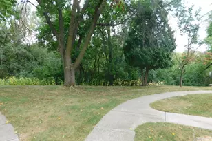 4852 Grenwich Trail N, Oakdale, MN 55128 - Photo 13