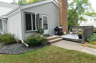 4852 Grenwich Trail N, Oakdale, MN 55128 - Photo 1
