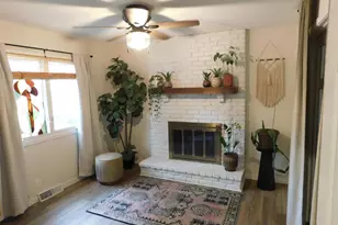 4852 Grenwich Trail N, Oakdale, MN 55128 - Photo 5