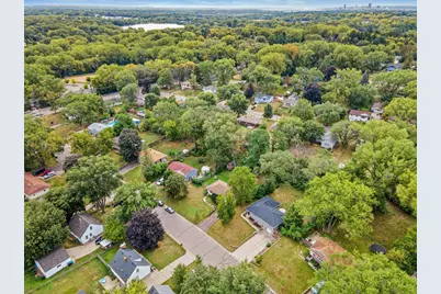 678 Eldridge Avenue W, Roseville, MN 55113 - Photo 31