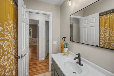 1424 Rhode Island Avenue N, Golden Valley, MN 55427 - Photo 23
