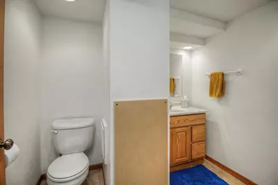 1424 Rhode Island Avenue N, Golden Valley, MN 55427 - Photo 31