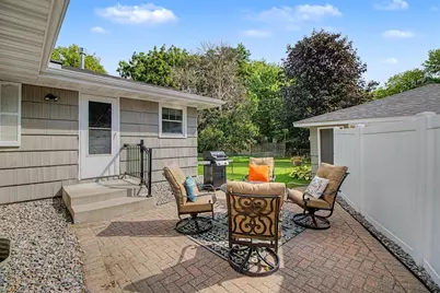 1424 Rhode Island Avenue N, Golden Valley, MN 55427 - Photo 35