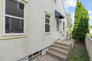 2627 McKinley Street NE, Minneapolis, MN 55418 - Photo 5