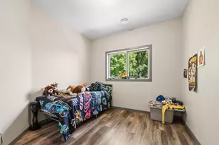 211 Belvidere St E, Saint Paul, MN 55107 - Photo 7