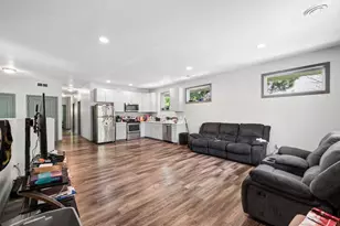 211 Belvidere St E, Saint Paul, MN 55107 - Photo 21