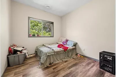 211 Belvidere Street E, Saint Paul, MN 55107 - Photo 9