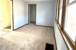 823 Juno Ave, Saint Paul, MN 55102 - Photo 13
