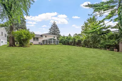 1025 Colby Street, Saint Paul, MN 55116 - Photo 3