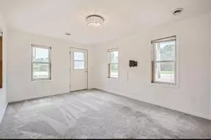 8027 Fairmont Cir NE, Fridley, MN 55432 - Photo 7
