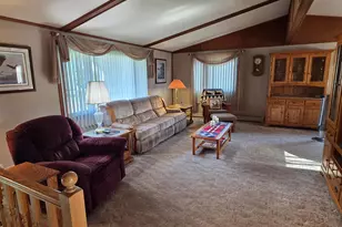 215 N Green St, Rushford, MN 55971 - Photo 9