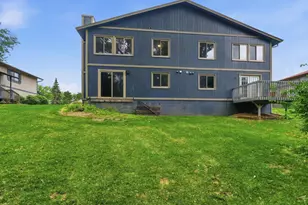 4250 Thornhill Ln, Vadnais Heights, MN 55127 - Photo 25