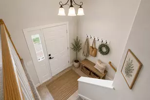 4250 Thornhill Ln, Vadnais Heights, MN 55127 - Photo 3