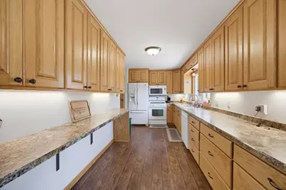 108 Park Street N, Fairfax, MN 55332 - Photo 7