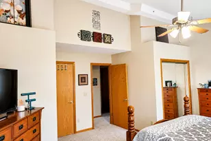 3823 Minnesota Ln N, Plymouth, MN 55446 - Photo 7
