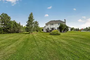 13787 630th St, Claremont, MN 55924 - Photo 3