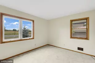 5001 W 98th St, Bloomington, MN 55437 - Photo 11