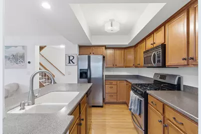 15665 24th Avenue N #E, Plymouth, MN 55447 - Photo 13