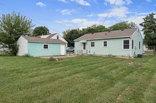 1301 3rd Ave SW, Austin, MN 55912 - Photo 3