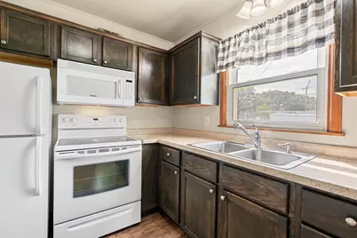 1301 3rd Avenue SW, Austin, MN 55912 - Photo 7