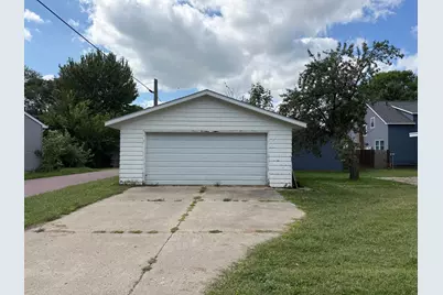 802 S Halvorson Street, Redwood Falls, MN 56283 - Photo 15