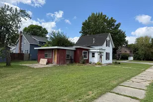802 S Halvorson St, Redwood Falls, MN 56283 - Photo 13