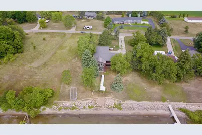38192 N Shore Drive, Battle Lake, MN 56515 - Photo 29