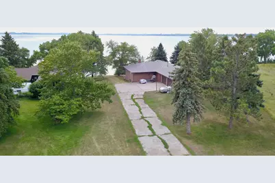 38192 N Shore Drive, Battle Lake, MN 56515 - Photo 45