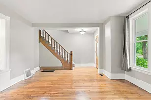 2819 Helen St N, North Saint Paul, MN 55109 - Photo 9