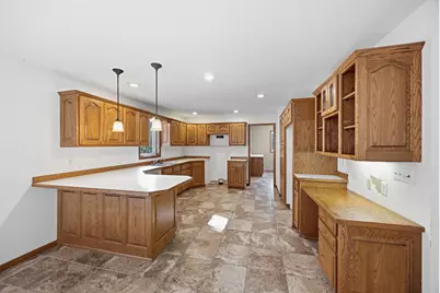 1602 McLeod Avenue N, Glencoe, MN 55336 - Photo 3