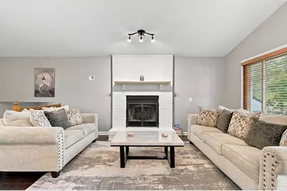 7163 158th Street W, Apple Valley, MN 55124 - Photo 3